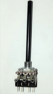 POTENZIOMETRO 4,7KOHM LINEARE CON INTERRUTTORE DOPPIO