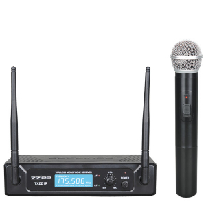 SET RADIOMICROFONO A GELATO