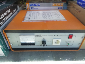 STABILIZZATORE DI TENSIONE DI RETE ERC 220VAC 2,5KVA