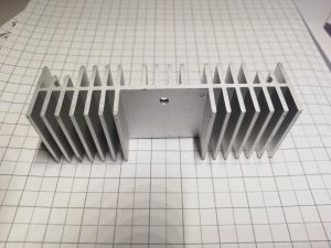 DISSIPATORE IN ALLUMINIO PER TO220 70X25