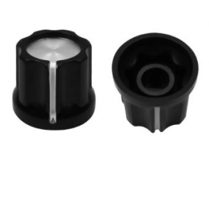 MANOPOLA PLASTICA CON TACCA DIAMETRO 15MM ALTEZZA 15MM FORO A D 6MM NERA