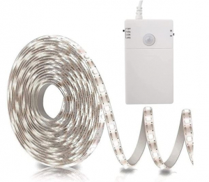 STRISCIA LED CON SENSORE DI MOVIMENTO CAVO 2MT 3xAAA 4,5V
