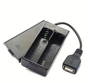 PORTABATTERIE 2X18650 CHIUSO CON PRESA USB