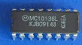 MC10136L INTEGRATO UNIVERSAL HEXADECIMAL COUNTER